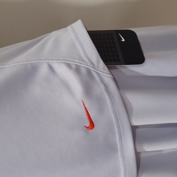 Nike 2 Piece Tennis Outfit NEW- Sz. Sm - Picture 4 of 16